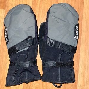 Bern ski/snowboard mittens